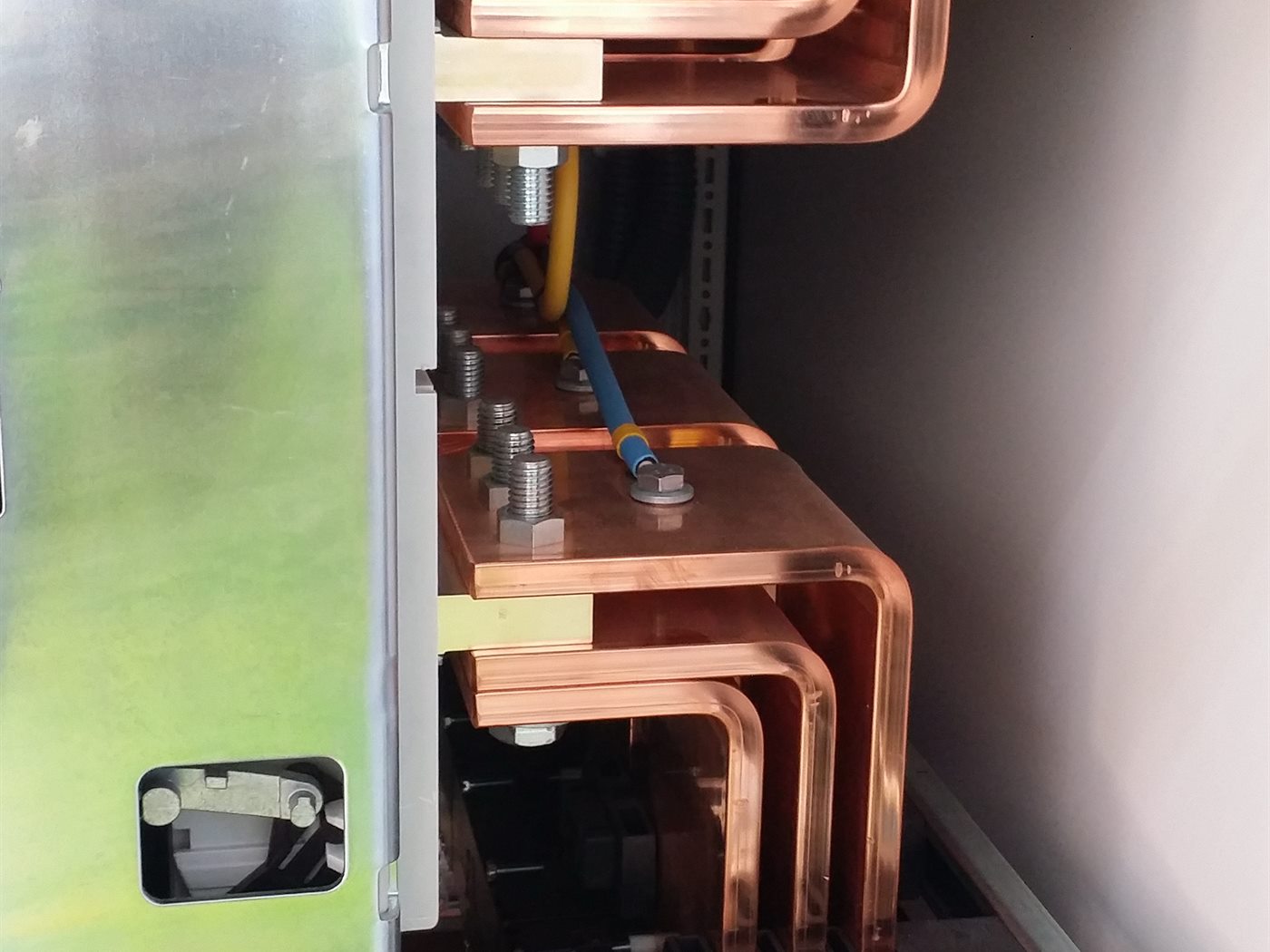 Sandwich Bus Duct